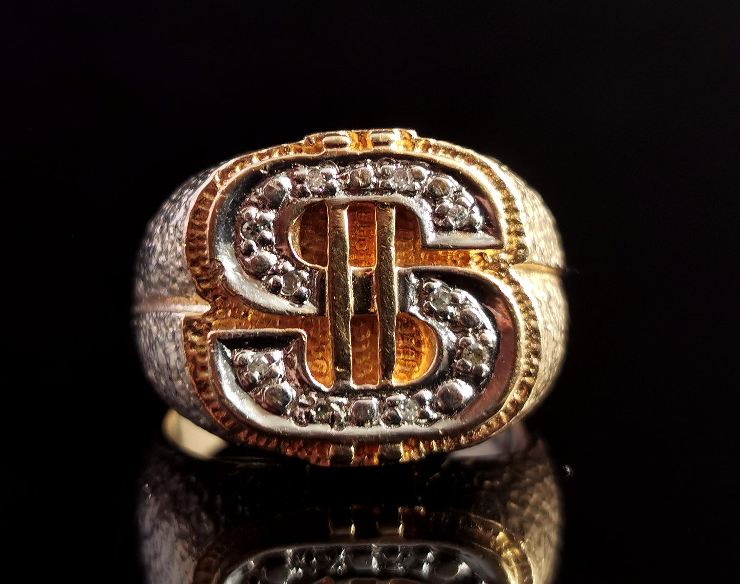 Vintage Diamond Dollar sign ring, 9ct gold, heavy