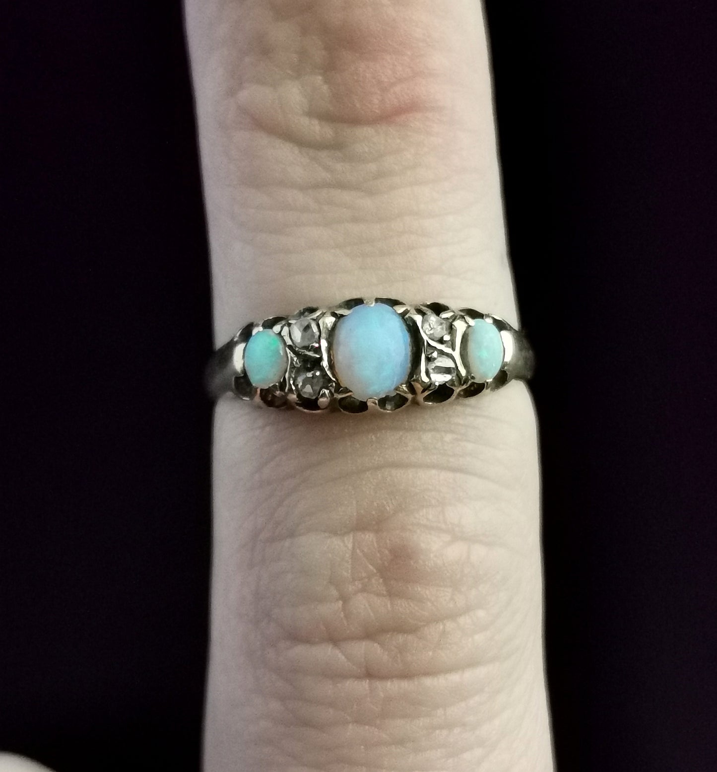 Antique Opal and Rose cut diamond ring, 18ct gold, Victorian