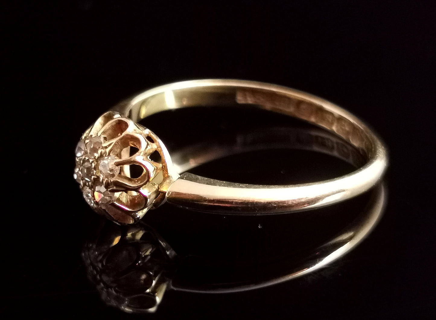 Victorian Diamond cluster ring, 18ct yellow gold