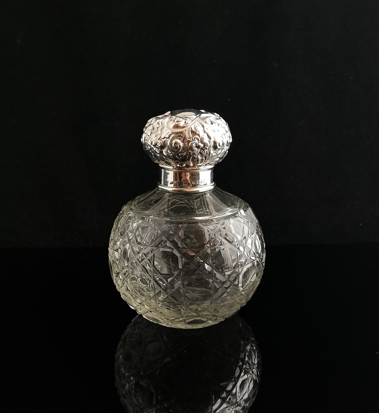 Antique cut glass scent bottle, large, Sterling silver
