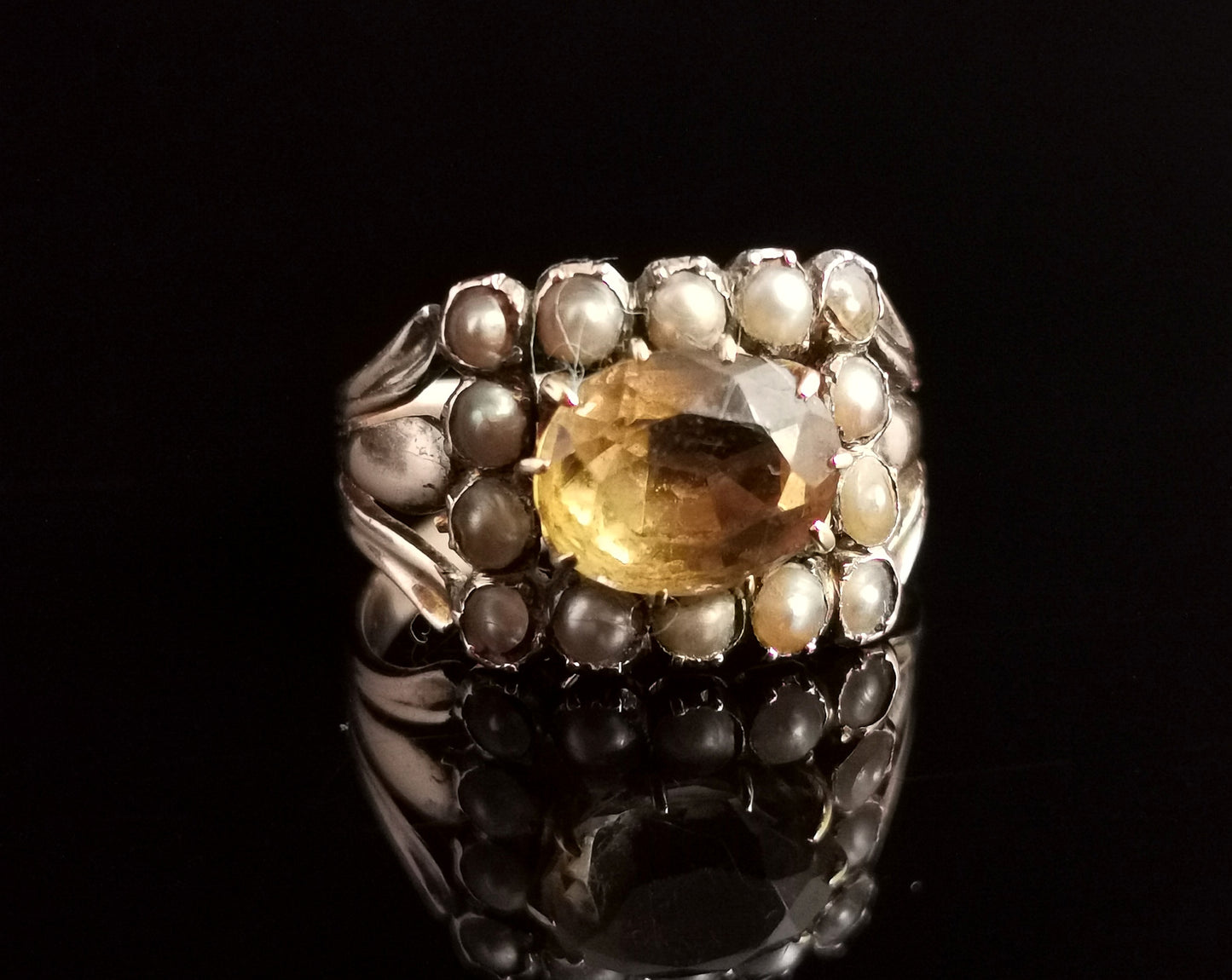 Antique Georgian Citrine and pearl ring, 9ct gold