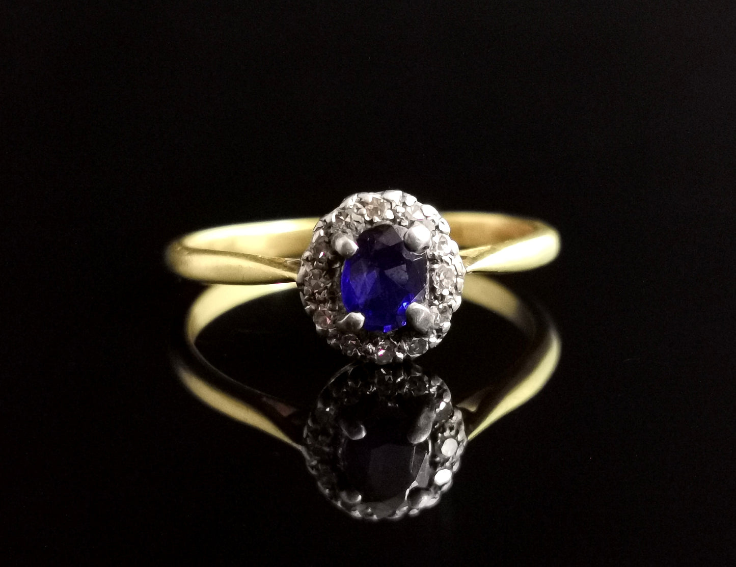 Antique Sapphire and diamond cluster ring, 18ct gold