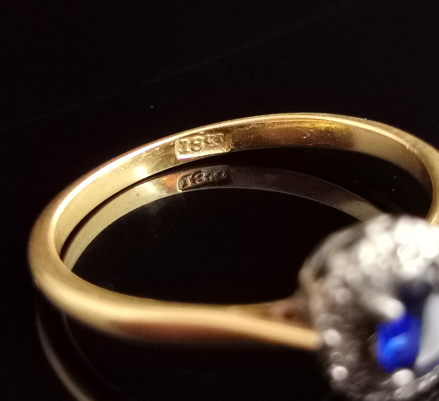 Antique Sapphire and diamond cluster ring, 18ct gold