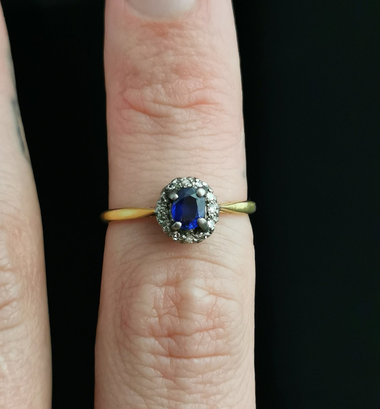 Antique Sapphire and diamond cluster ring, 18ct gold
