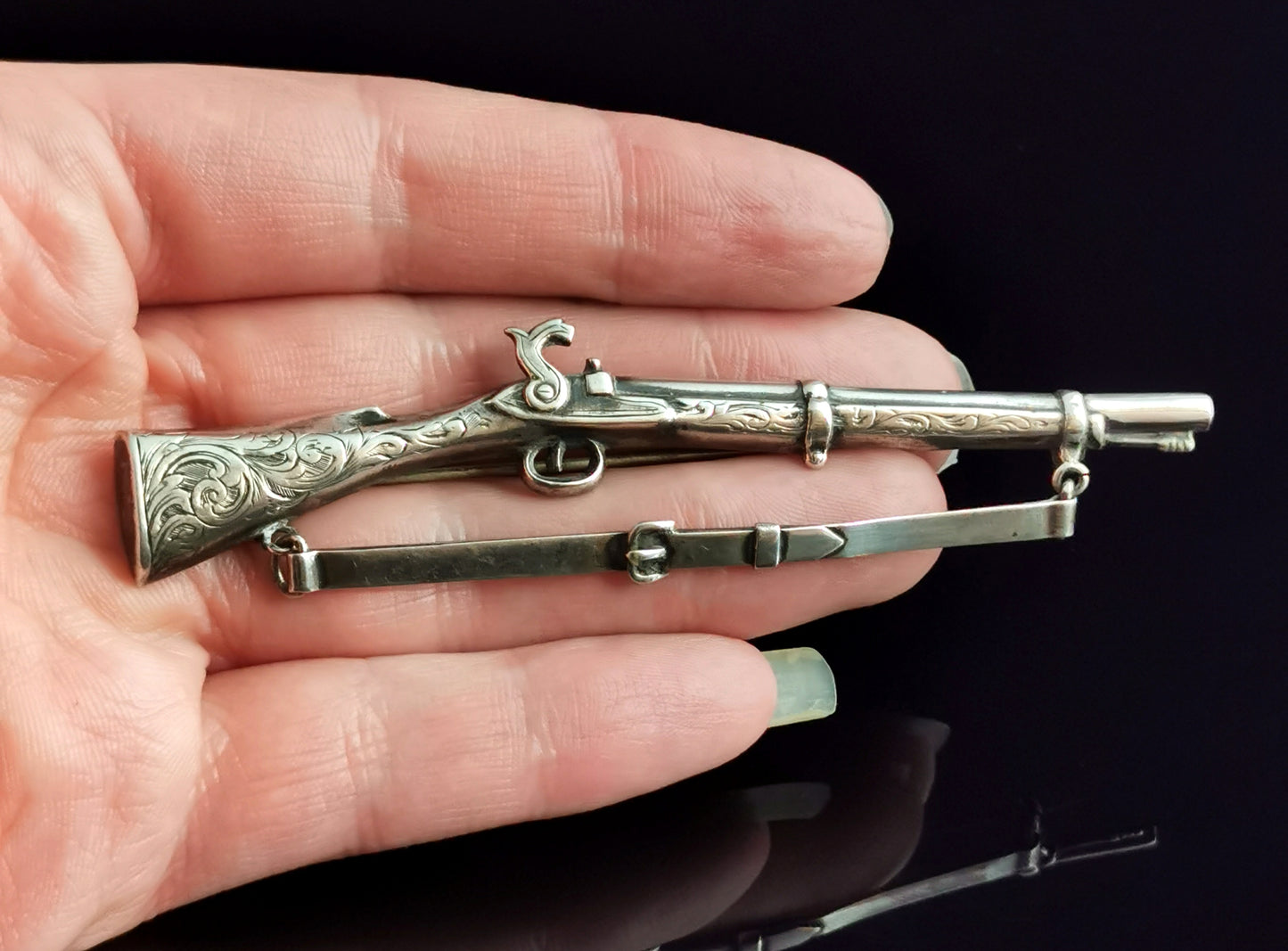 Antique Victorian Silver Scottish musket brooch