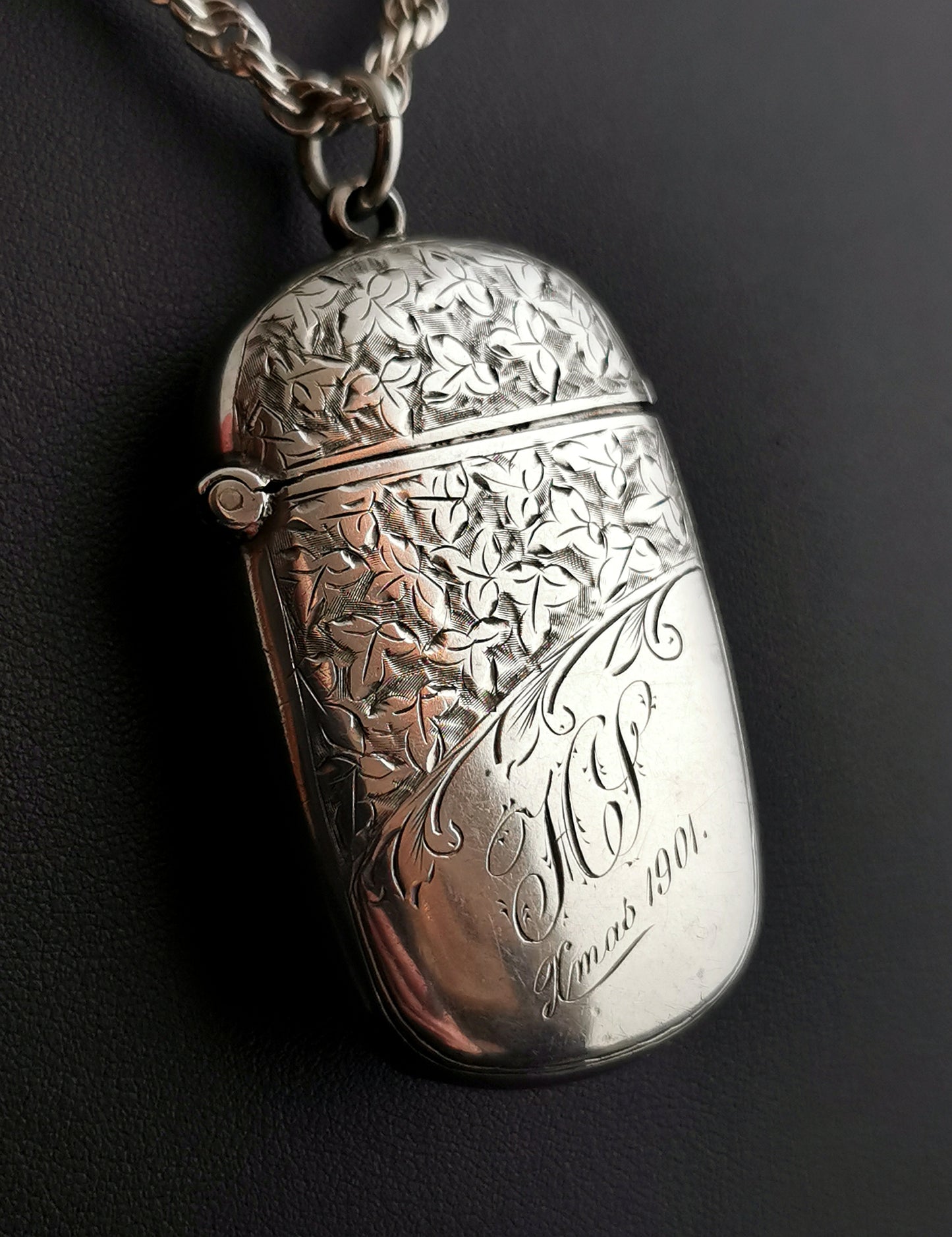 Antique Victorian silver vesta case, ivy engraved