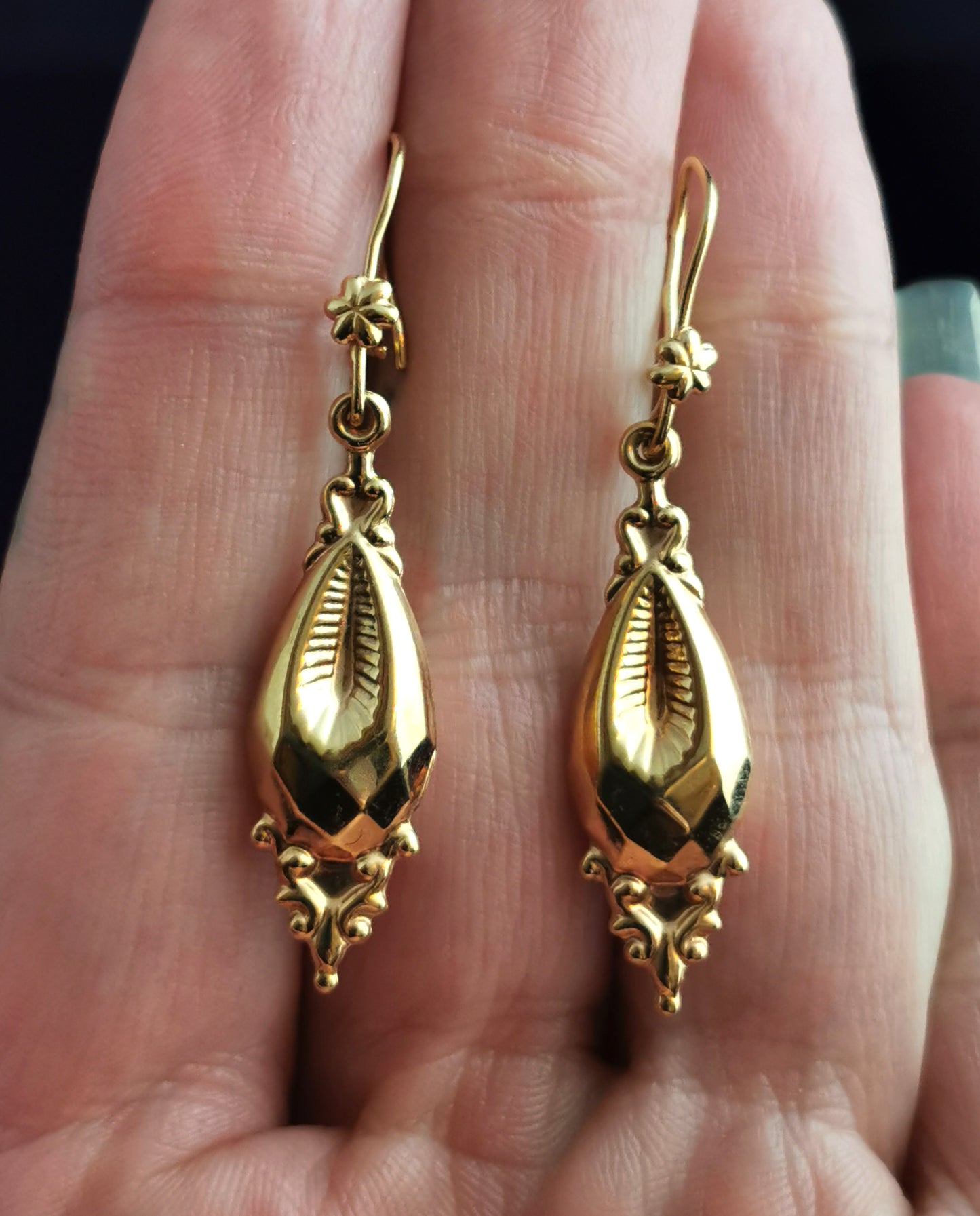 Vintage 9ct yellow gold dangly earrings, Victorian revival