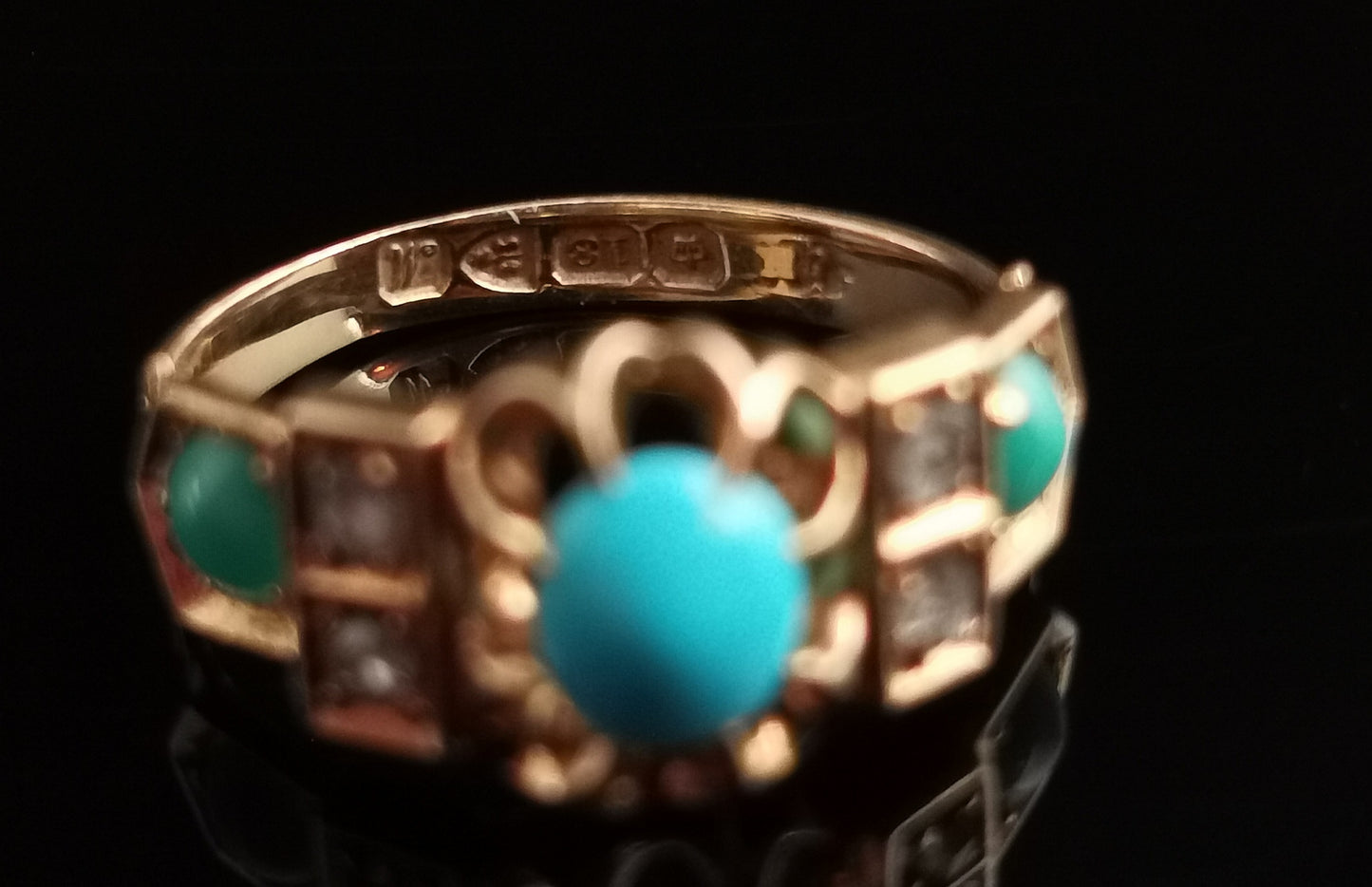 Antique Turquoise and diamond ring, 18ct gold