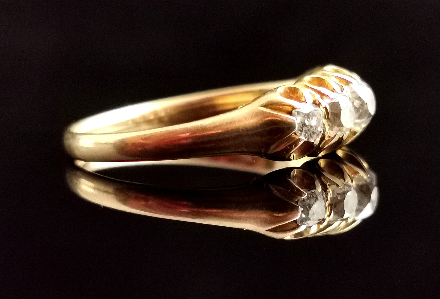 Antique Diamond five stone ring, 18ct gold, Victorian