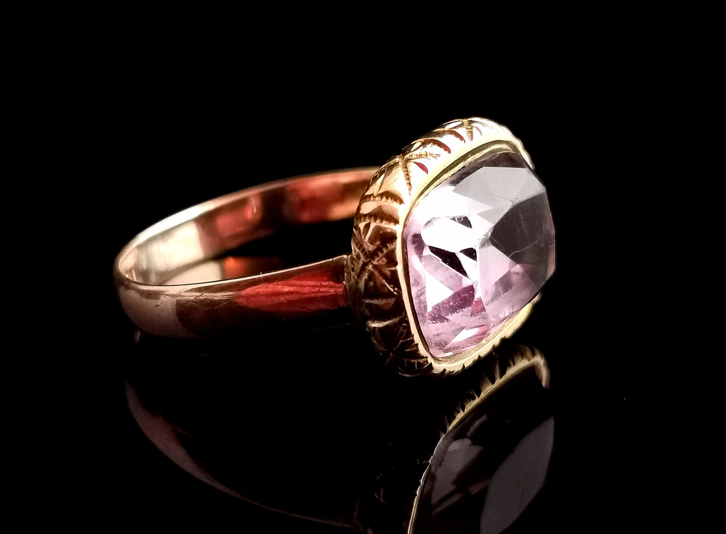 Antique Amethyst seal ring, 9ct gold