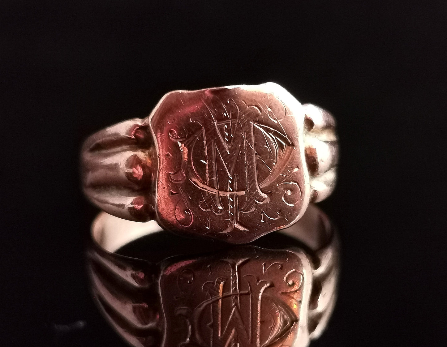 Antique Regency era Signet ring, 9ct Rose gold, monogrammed