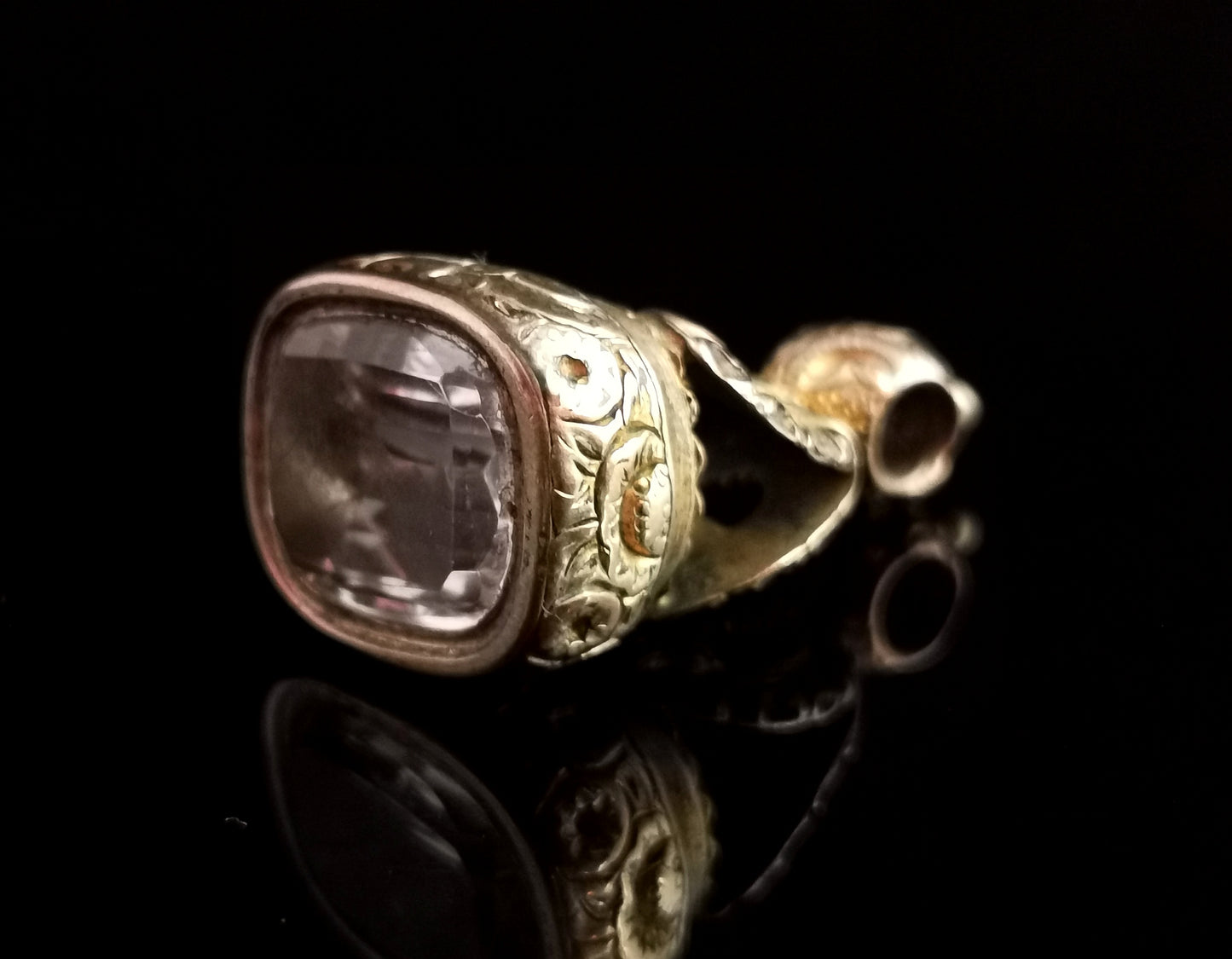 Antique Georgian seal fob pendant, quartz, large