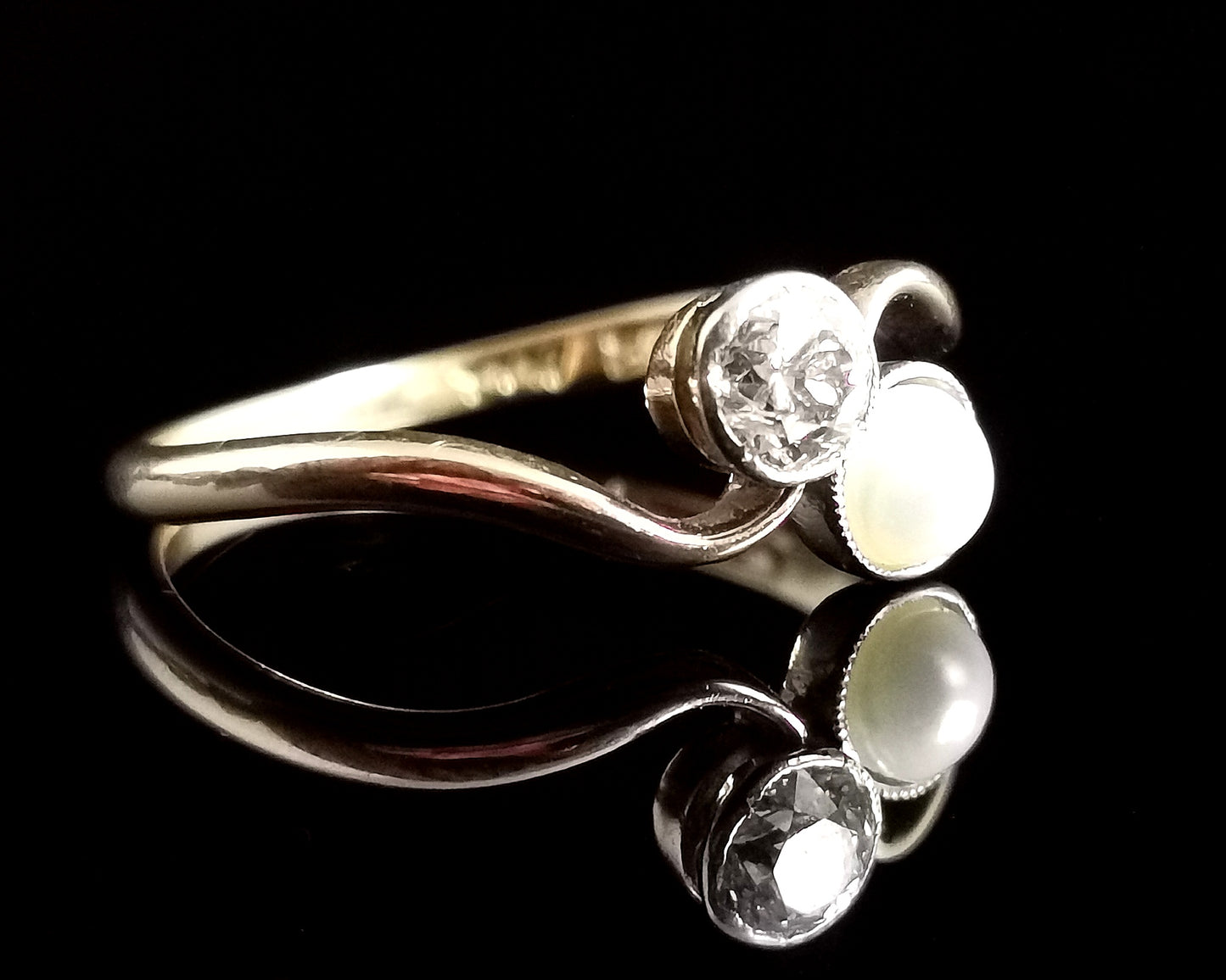 Antique Diamond and pearl Crossover ring, 18ct gold, Toi Et Moi