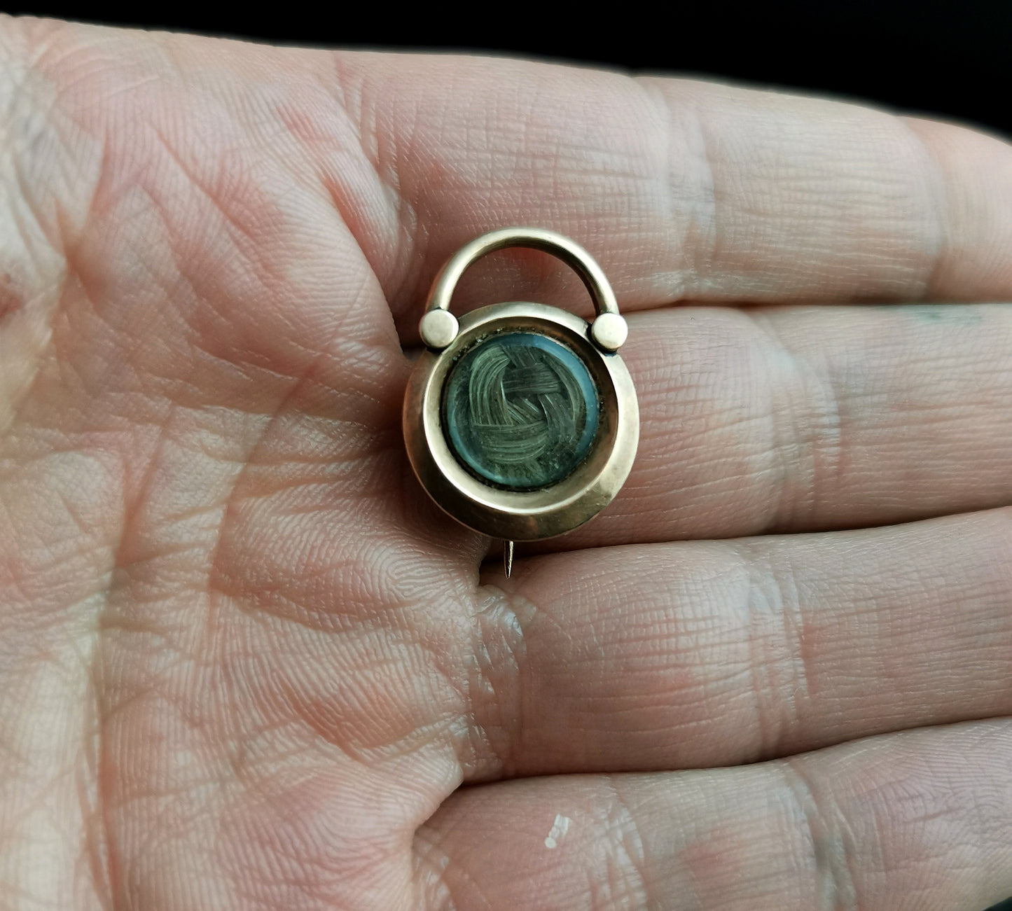 Antique Georgian padlock mourning brooch, 9ct Rose gold, Hairwork