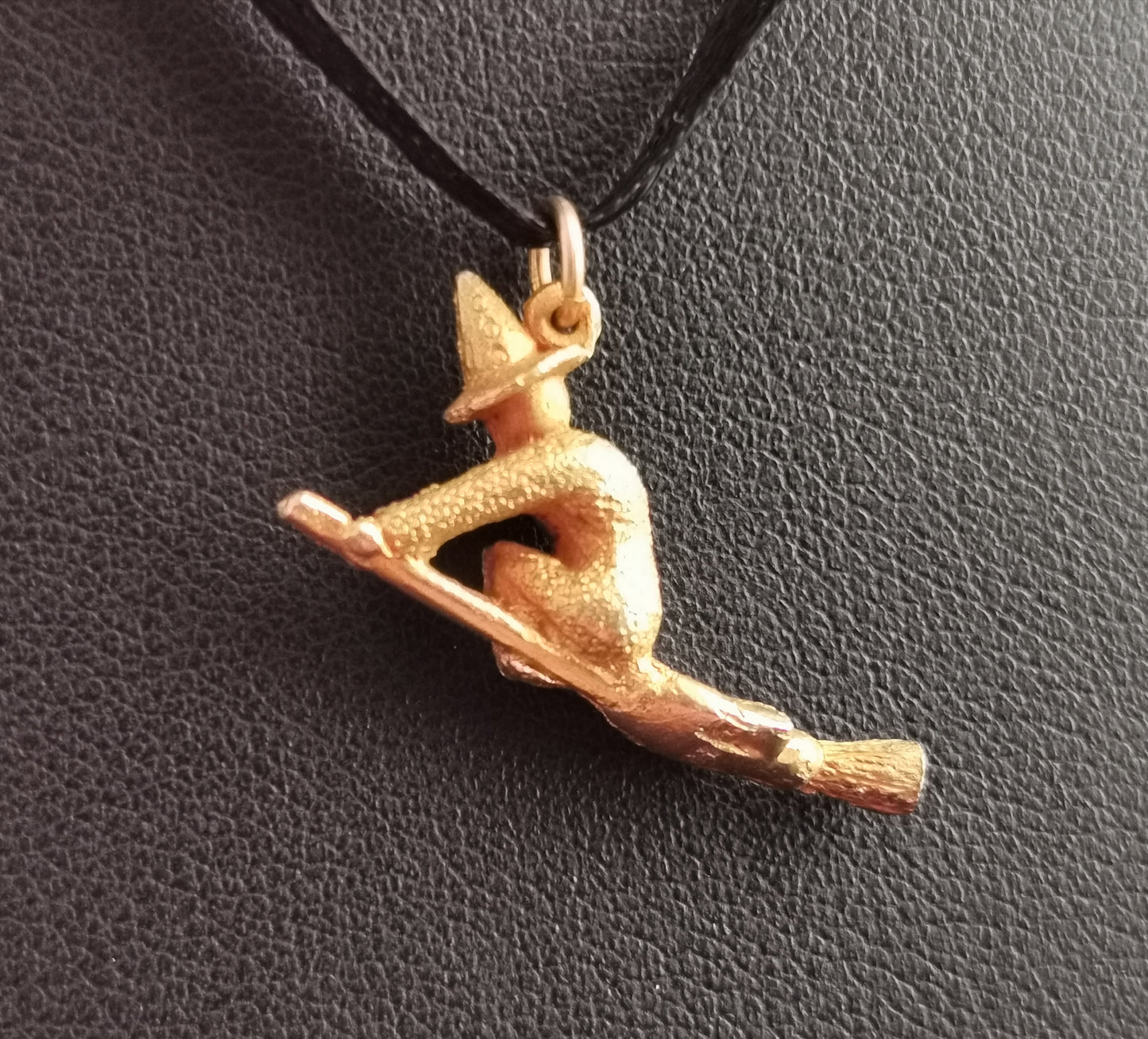 Vintage 9ct gold witch and Broomstick pendant, charm