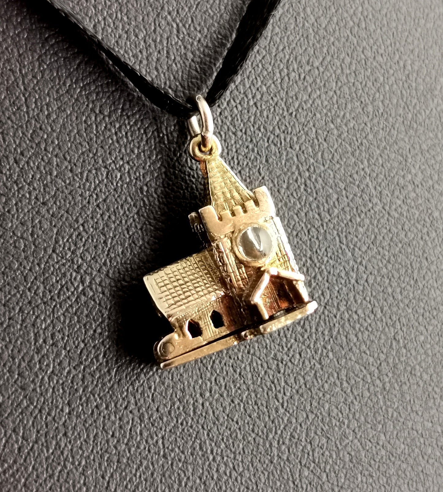 Vintage 9ct gold Church charm, pendant, Wedding, Stanhope