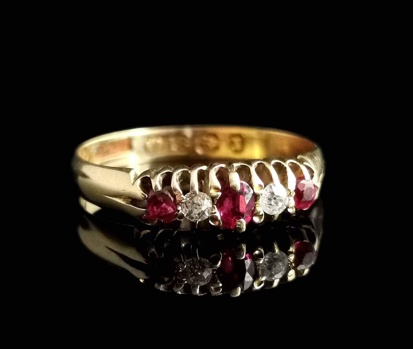 Antique Ruby and Diamond ring, 18ct gold, Victorian