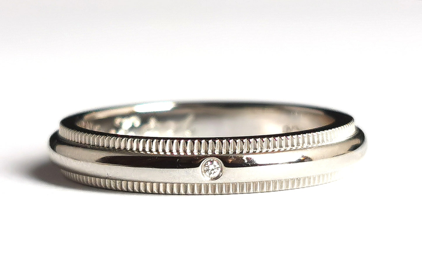 Vintage Tiffany Classic Platinum band ring, Diamond, wedding ring