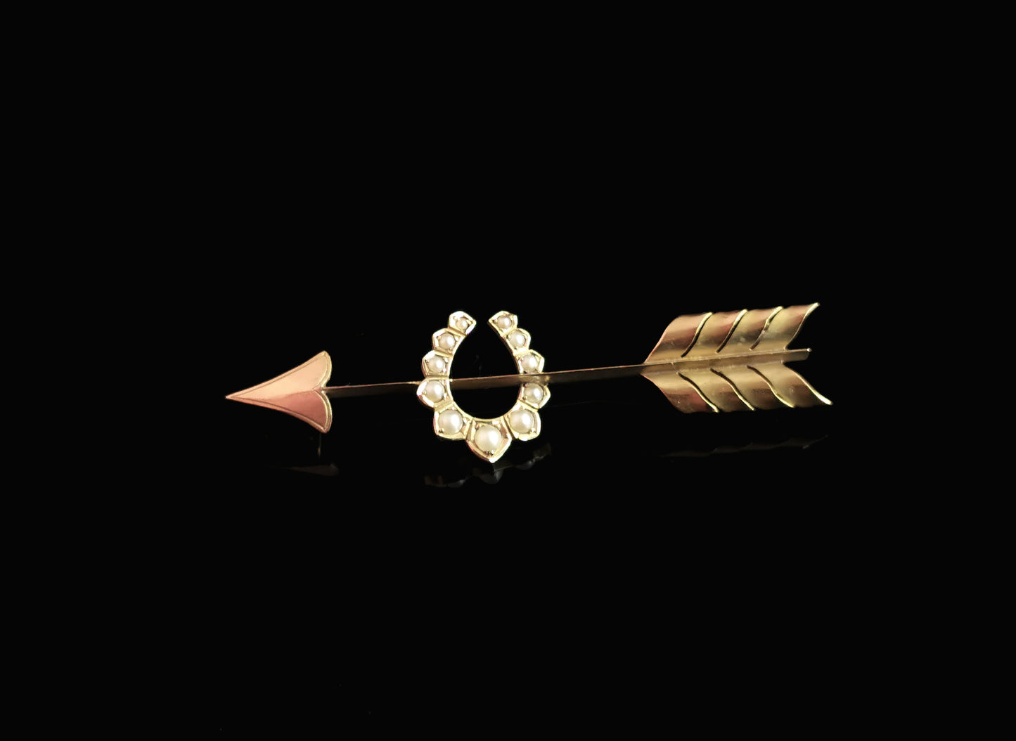 Antique 15ct gold Arrow and horseshoe brooch pearl, Victorian