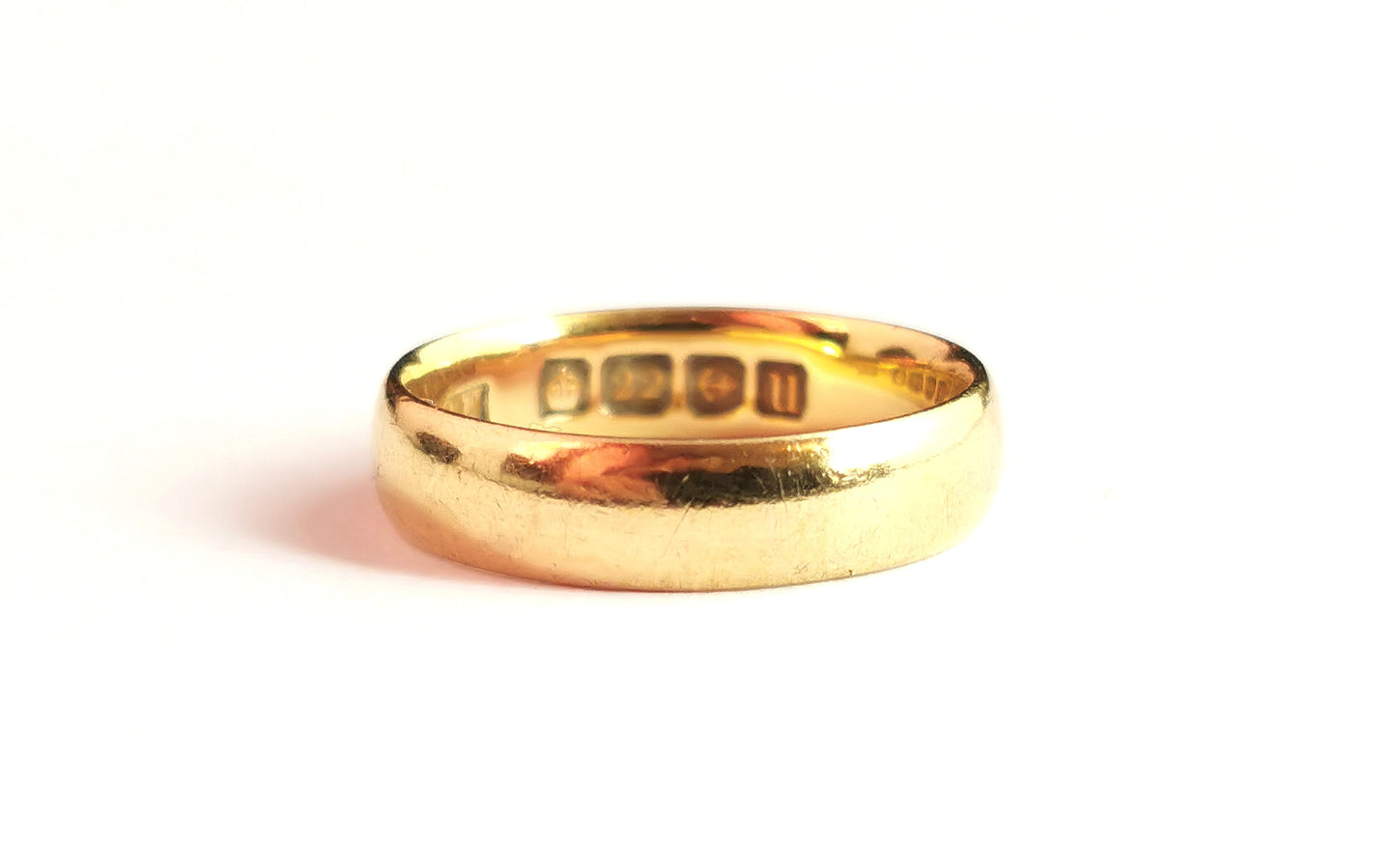Antique 22ct yellow gold band ring, wedding ring