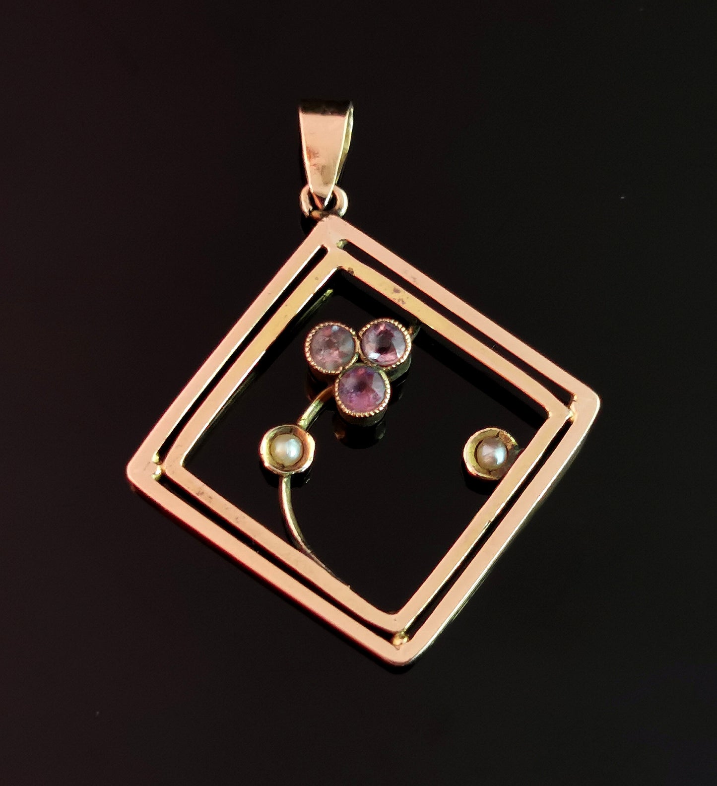 Antique Art Nouveau Amethyst and pearl pendant, 9ct gold, trefoil, floral