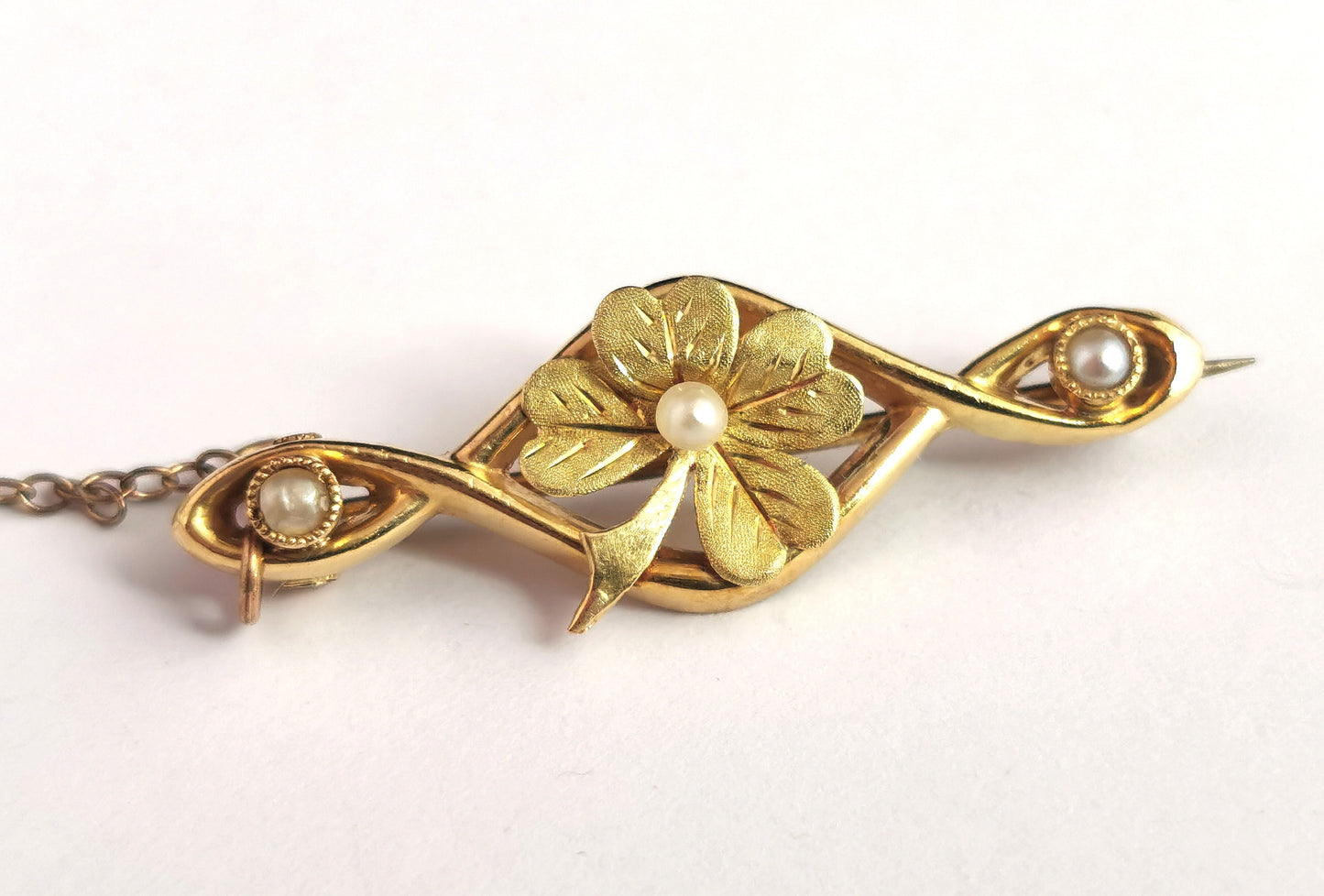 Antique lucky clover, Shamrock brooch, 9ct gold and seed pearl