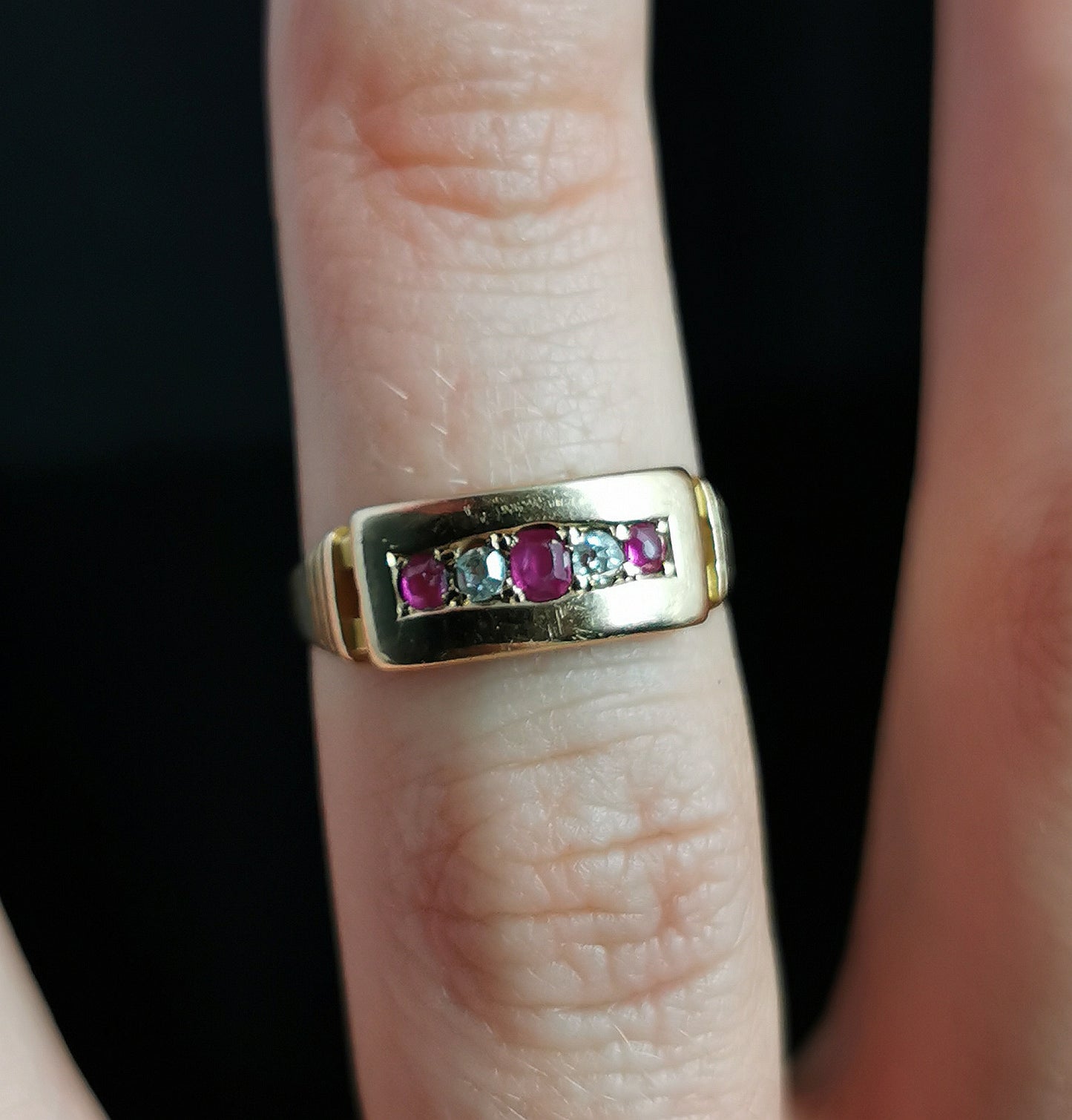Antique Ruby and Diamond band ring, 15ct gold, Victorian