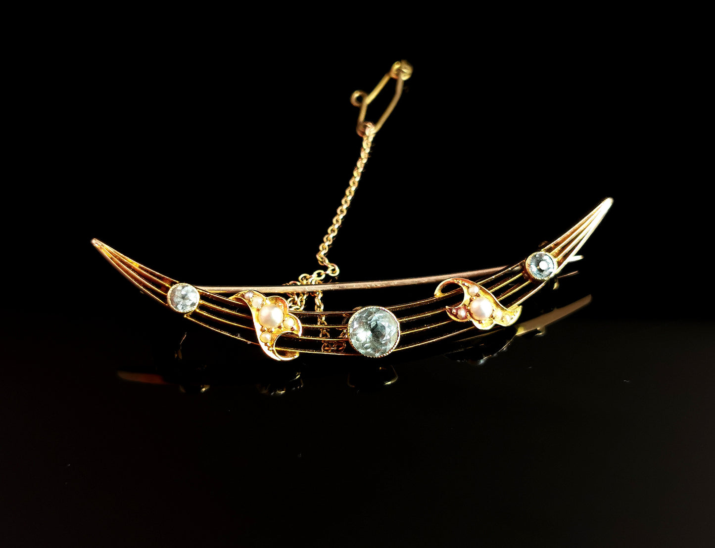 Antique Aquamarine and pearl crescent brooch, 15ct gold, Victorian