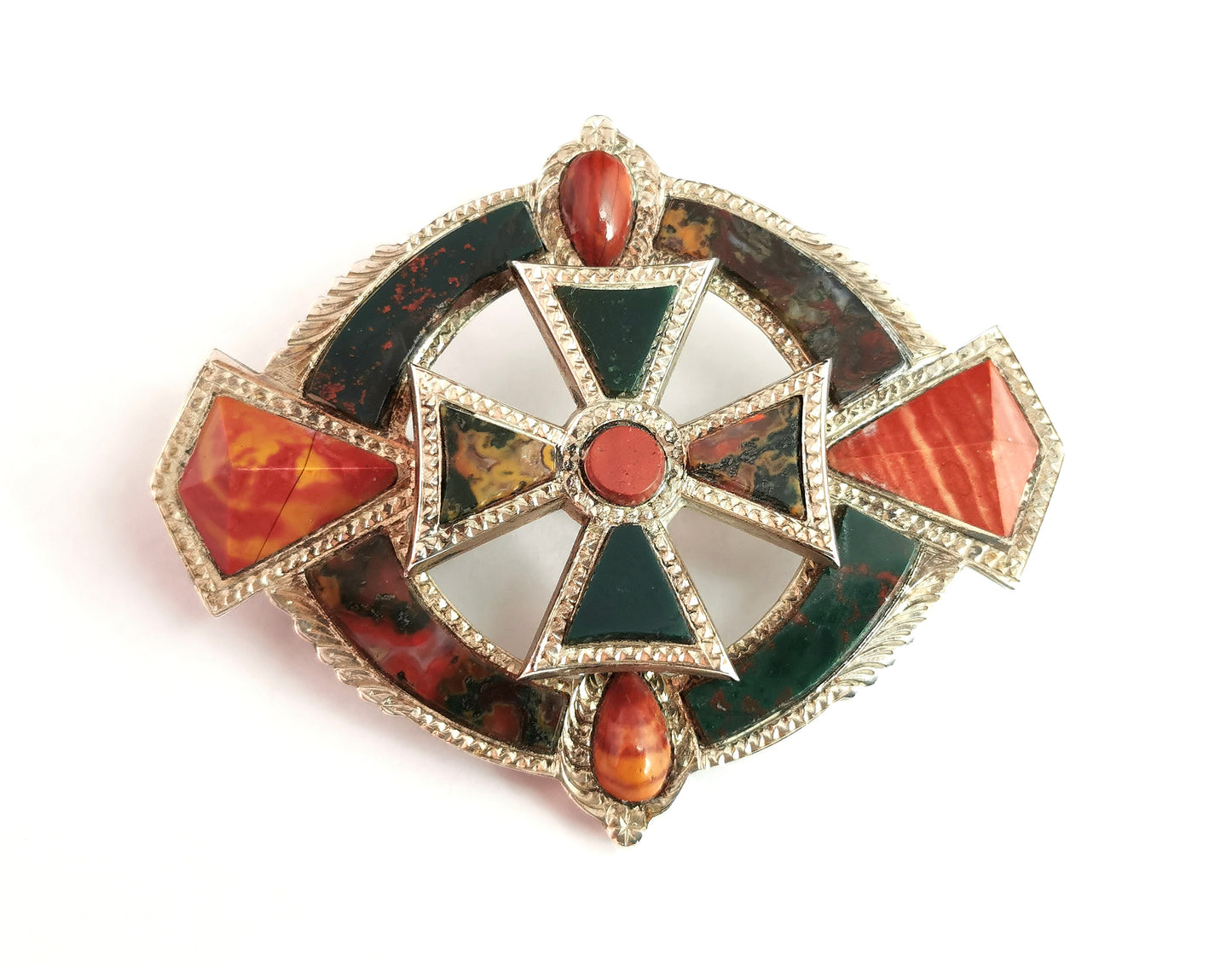 Victorian Scottish agate and Silver brooch, Celtic Cross