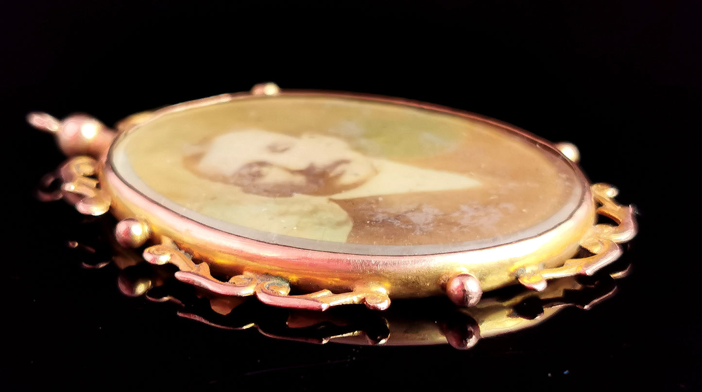 Antique 9ct gold locket pendant, Portrait, Glazed