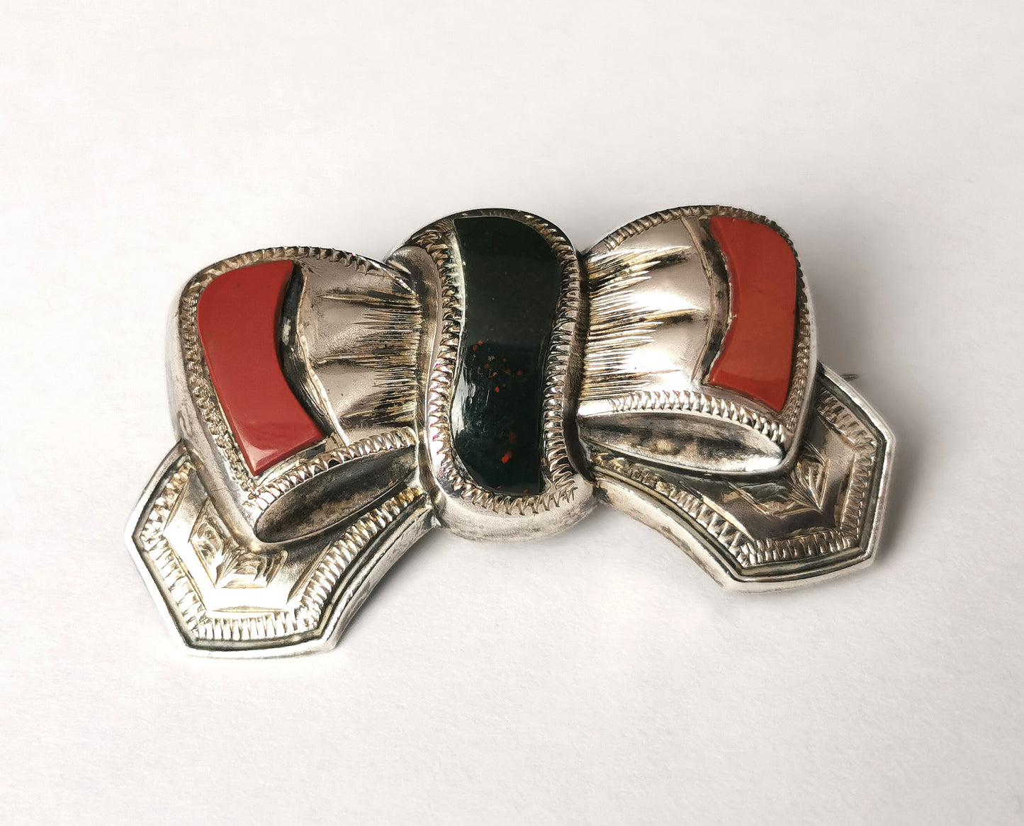 Antique Victorian Agate and Silver bow brooch