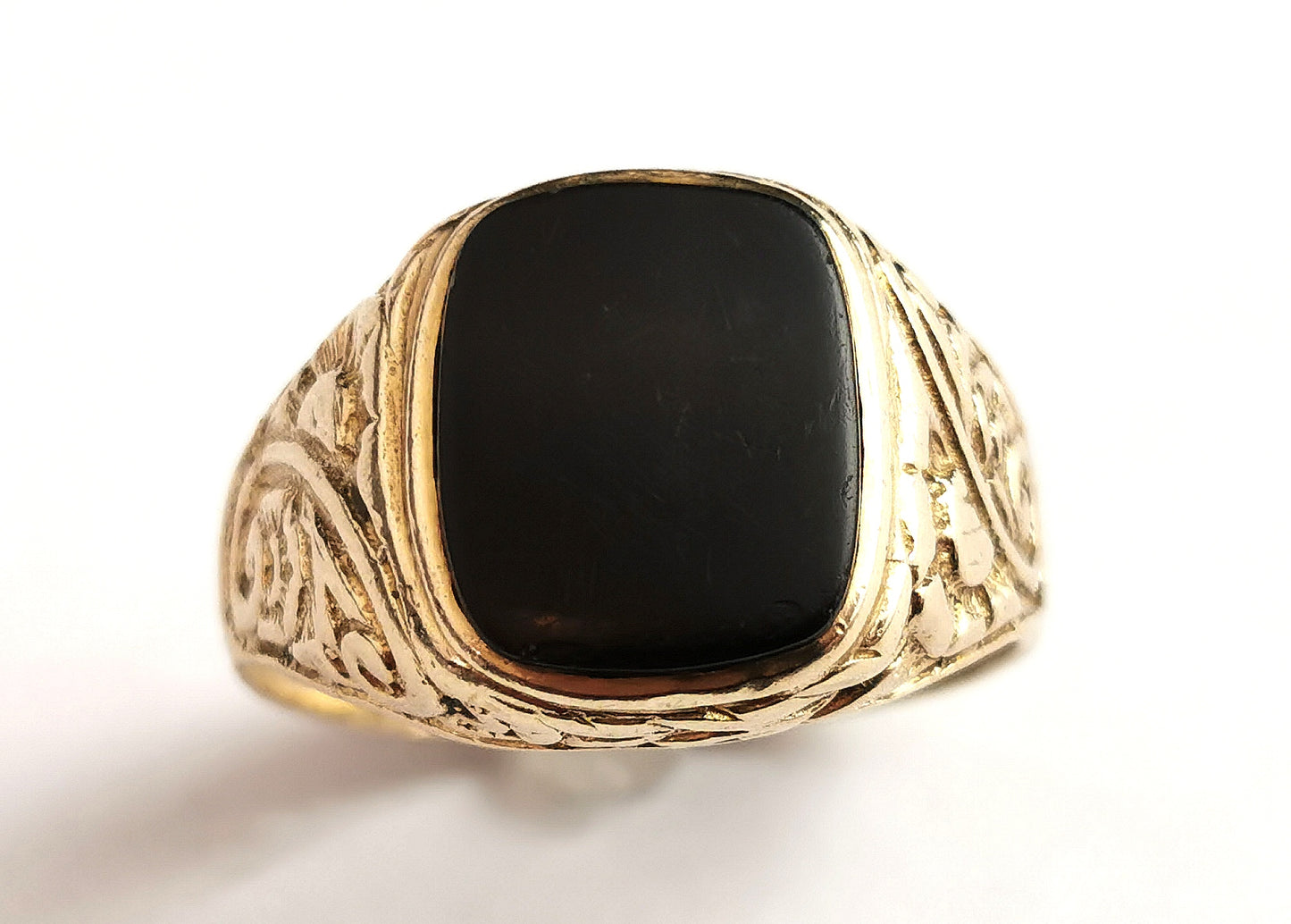 Vintage Onyx signet ring, 9ct yellow gold, Floral