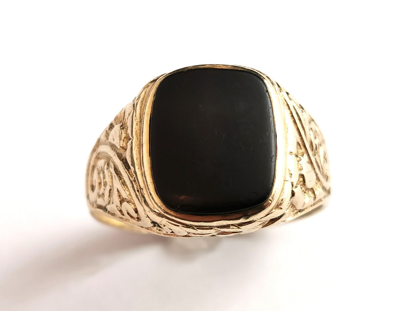 Vintage Onyx signet ring, 9ct yellow gold, Floral