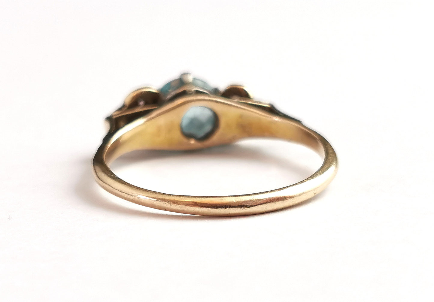 Antique Blue Zircon and Diamond ring, 18ct gold and platinum, Art Deco