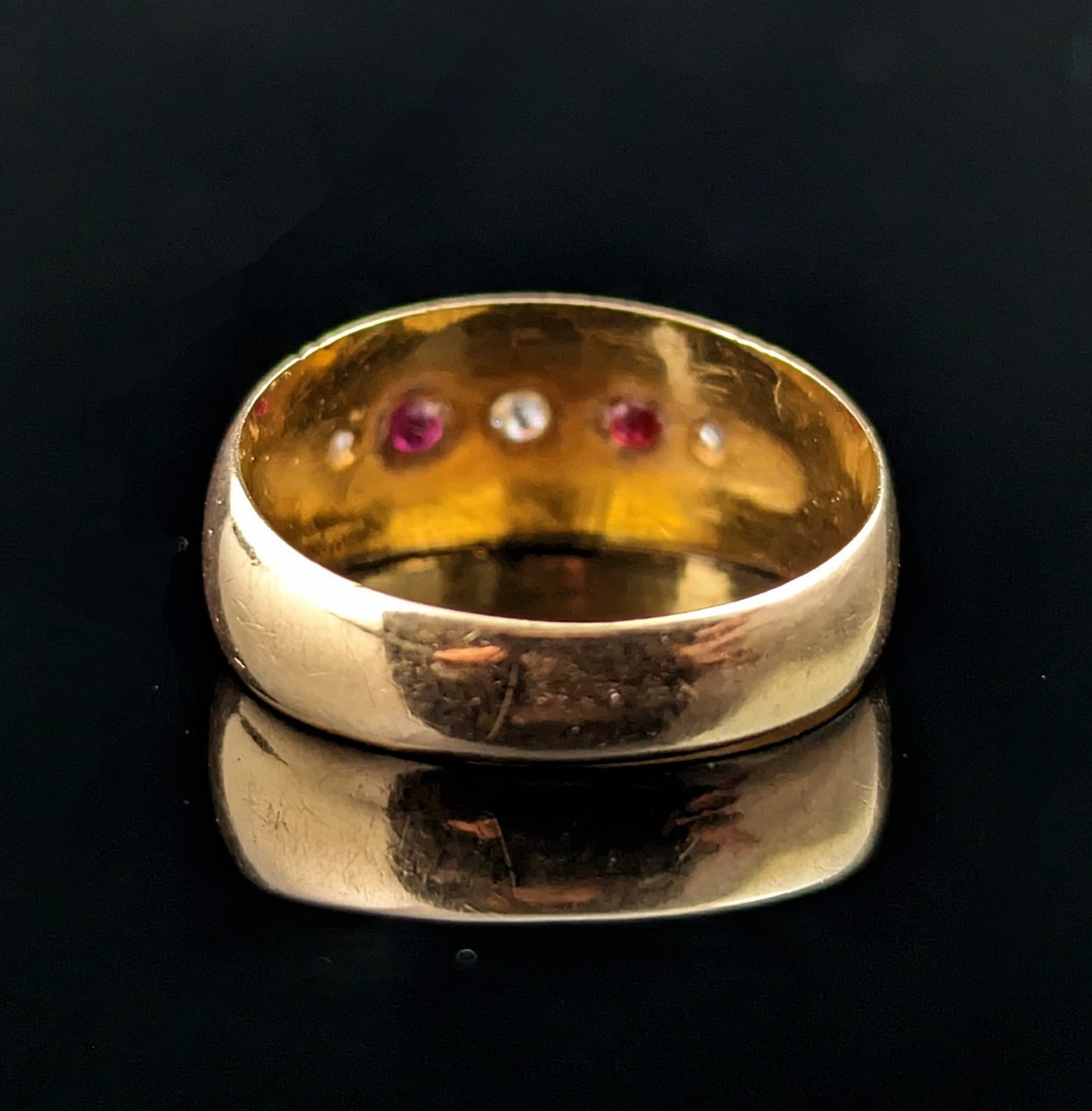 Antique Ruby and Diamond gypsy set ring, 18ct gold, Edwardian, stars