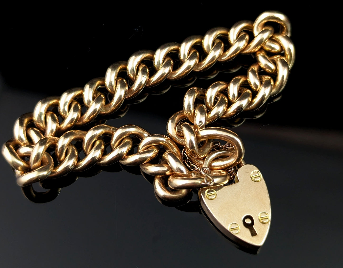 Antique 15ct gold curb bracelet, chunky, Heart padlock