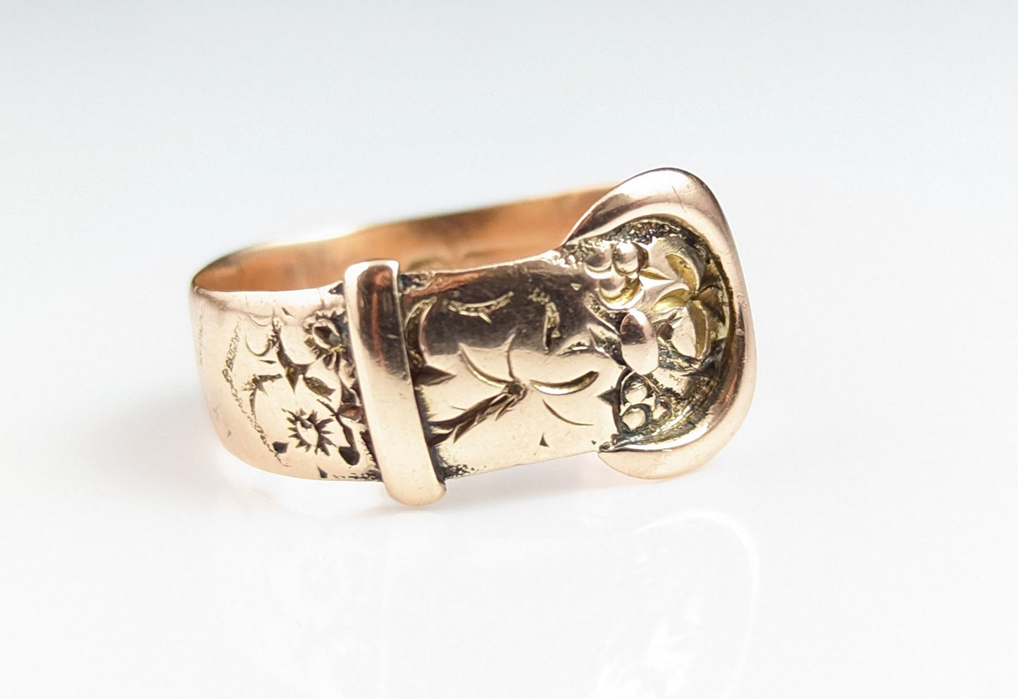 Vintage 9ct rose gold engraved buckle ring, 1920s