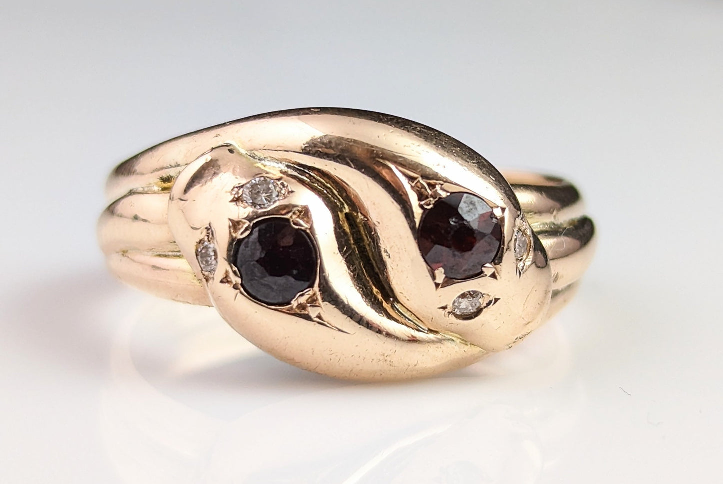 Vintage Art Deco snake ring, Garnet and Diamond, 9ct gold