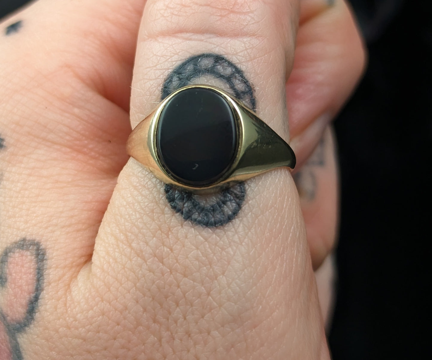 Vintage Onyx signet ring, 9ct yellow gold, pinky ring