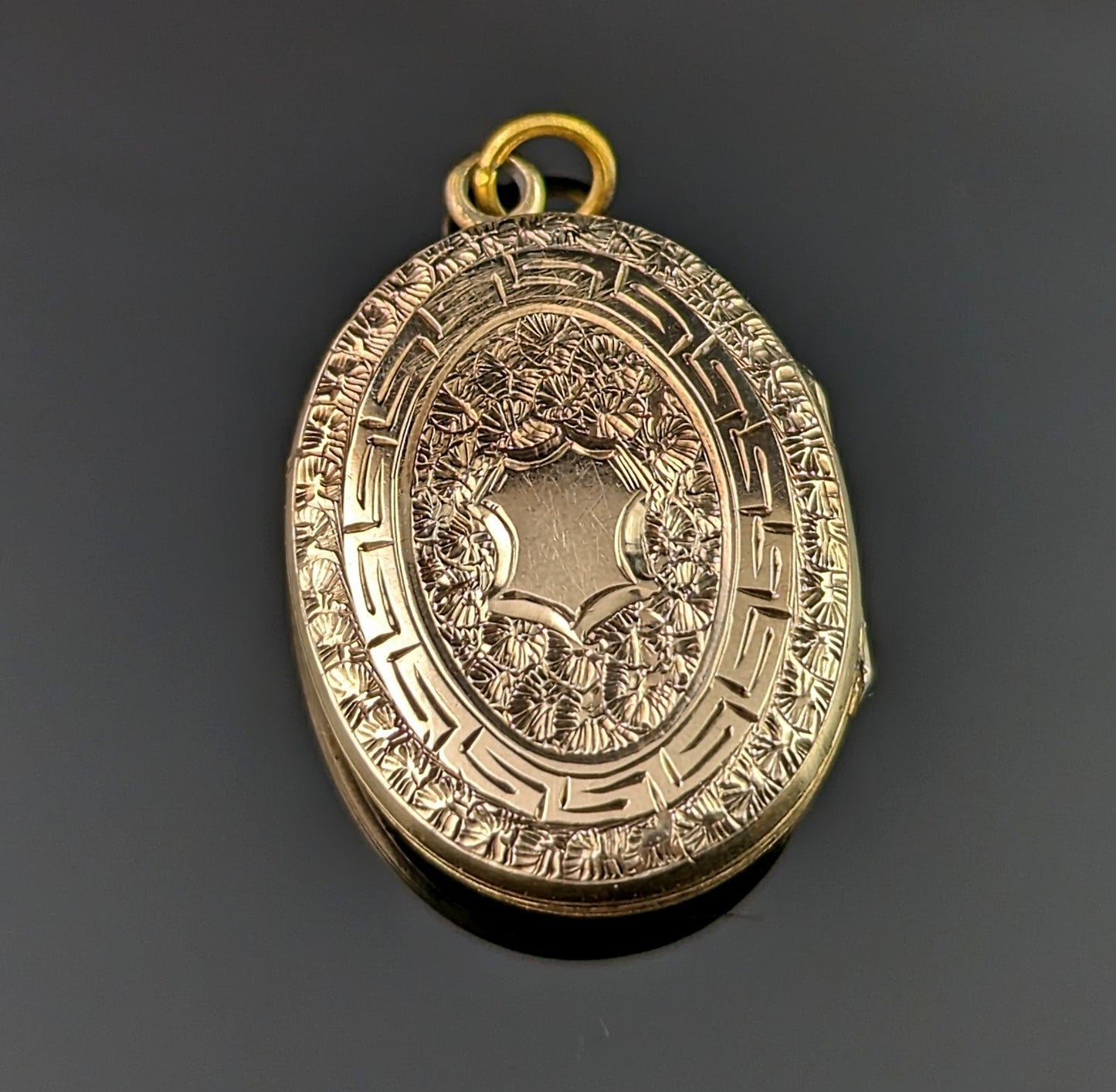Antique Mourning locket, 9ct gold front and back, Black and White enamel