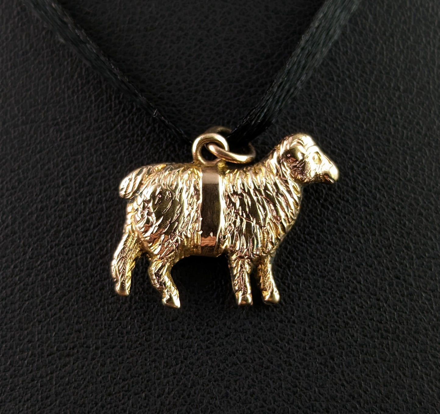 Antique 9ct gold prize sheep charm, pendant