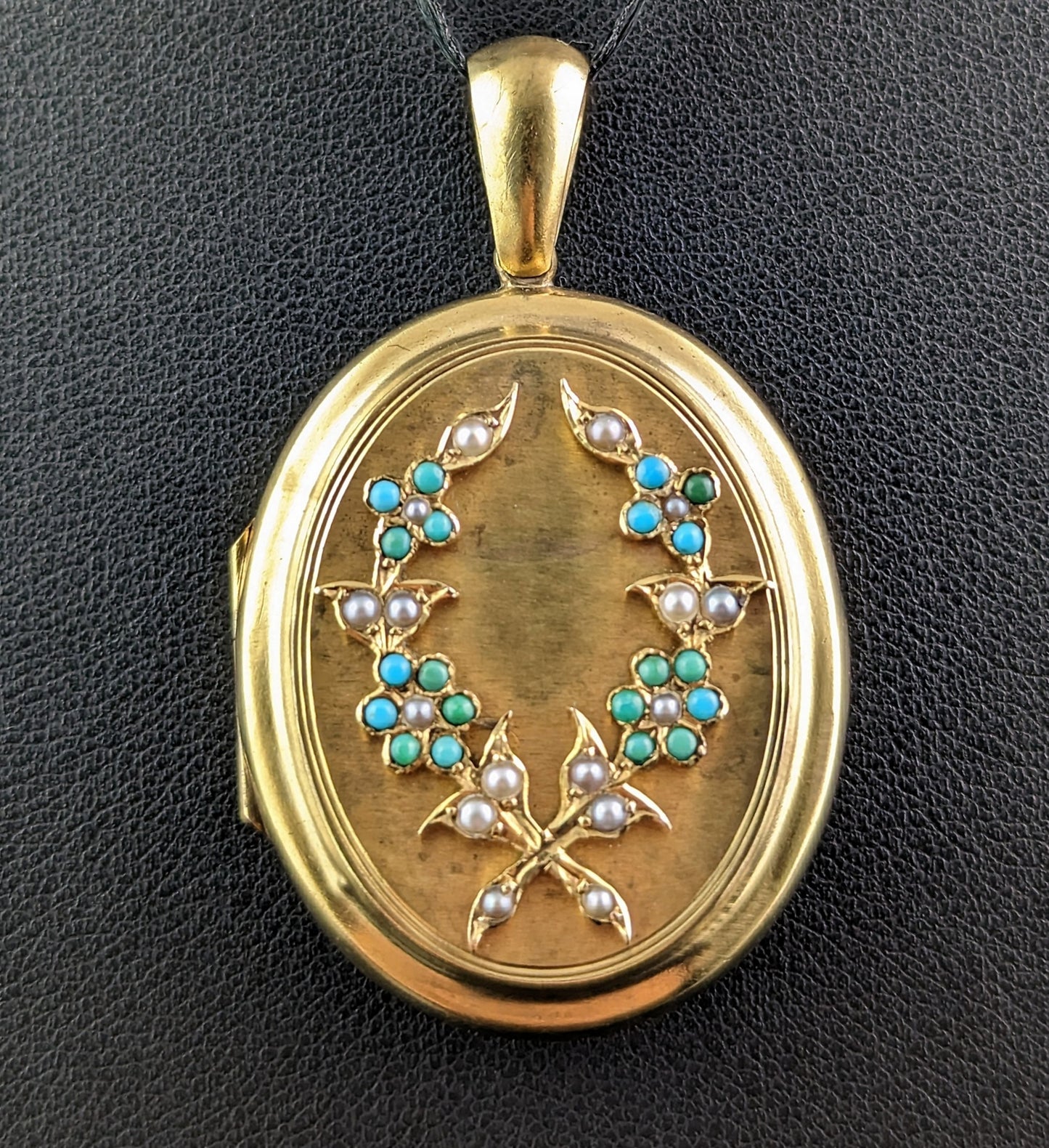 Antique 15ct gold locket, Turquoise and Pearl, Forget me not, Portrait