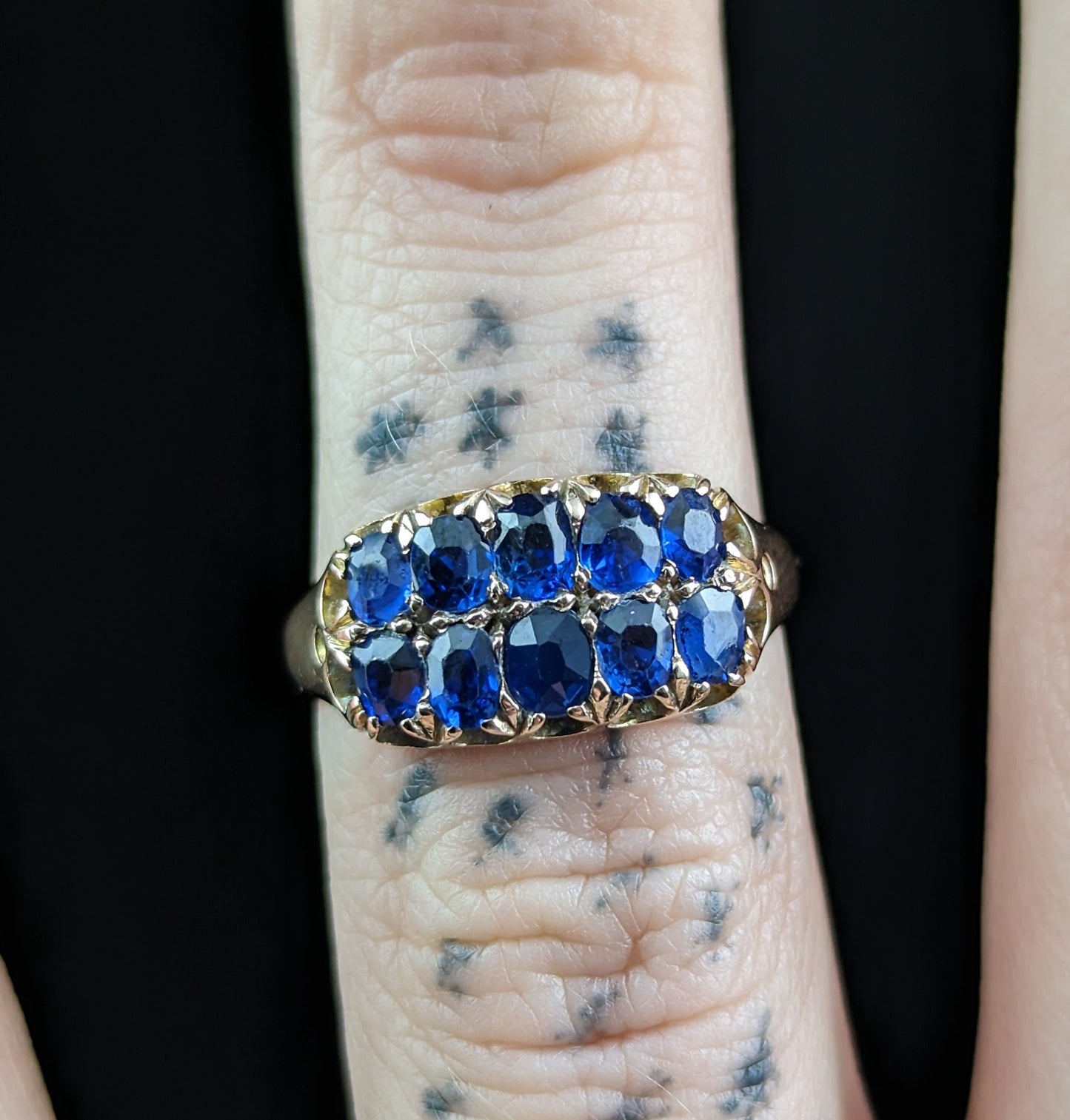 Antique Sapphire double row ring, 9ct gold, Victorian