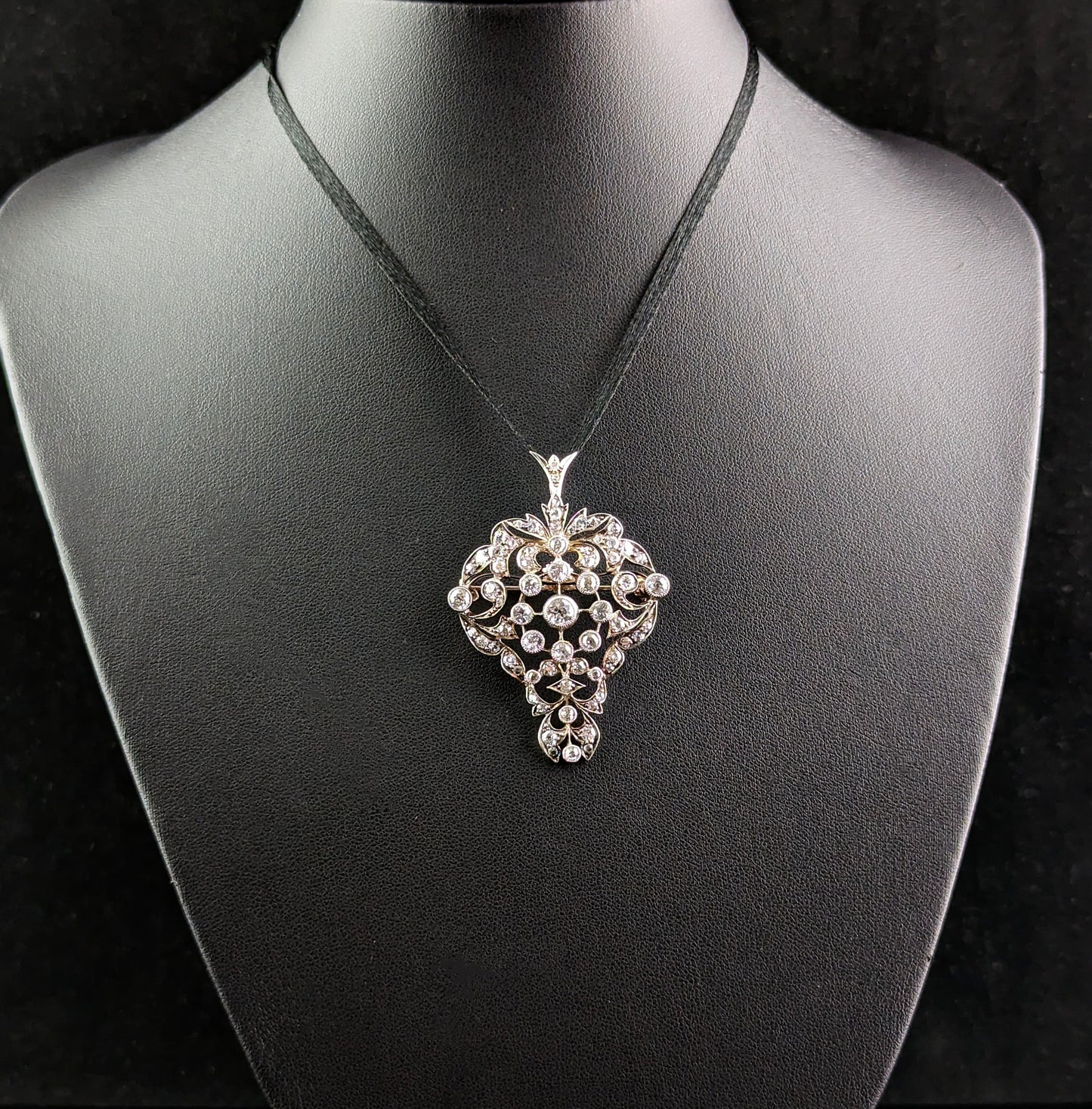 Antique Victorian Diamond pendant brooch, Bunch of grapes, 9ct gold and silver