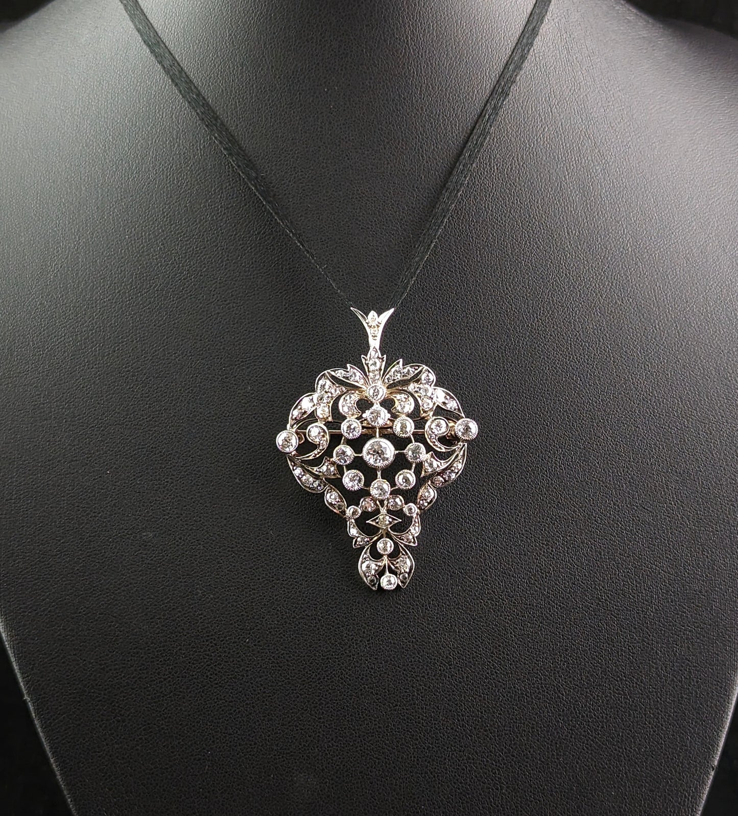 Antique Victorian Diamond pendant brooch, Bunch of grapes, 9ct gold and silver