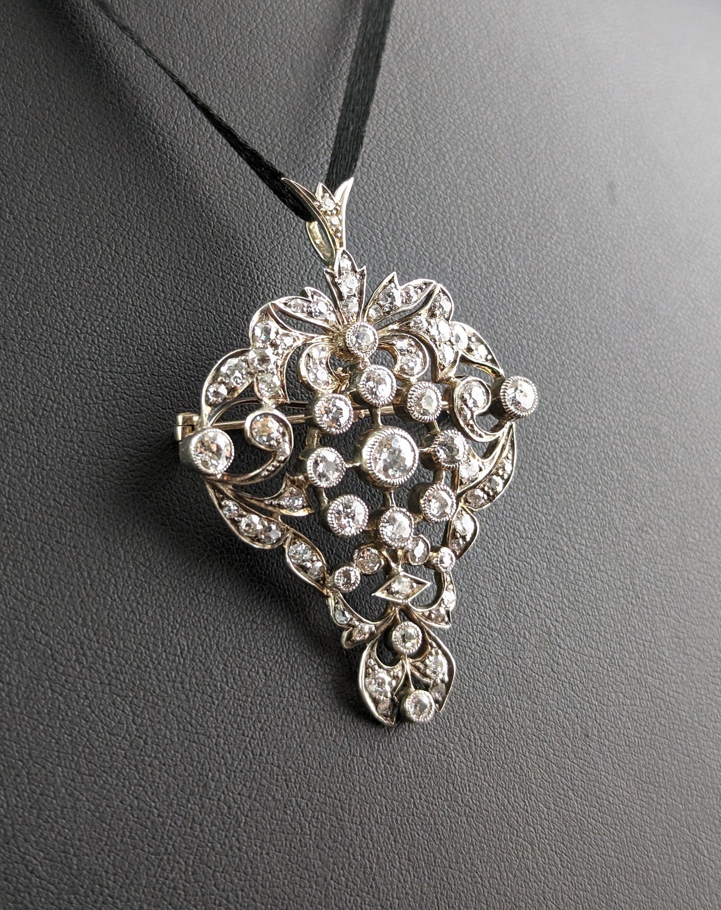 Antique Victorian Diamond pendant brooch, Bunch of grapes, 9ct gold and silver