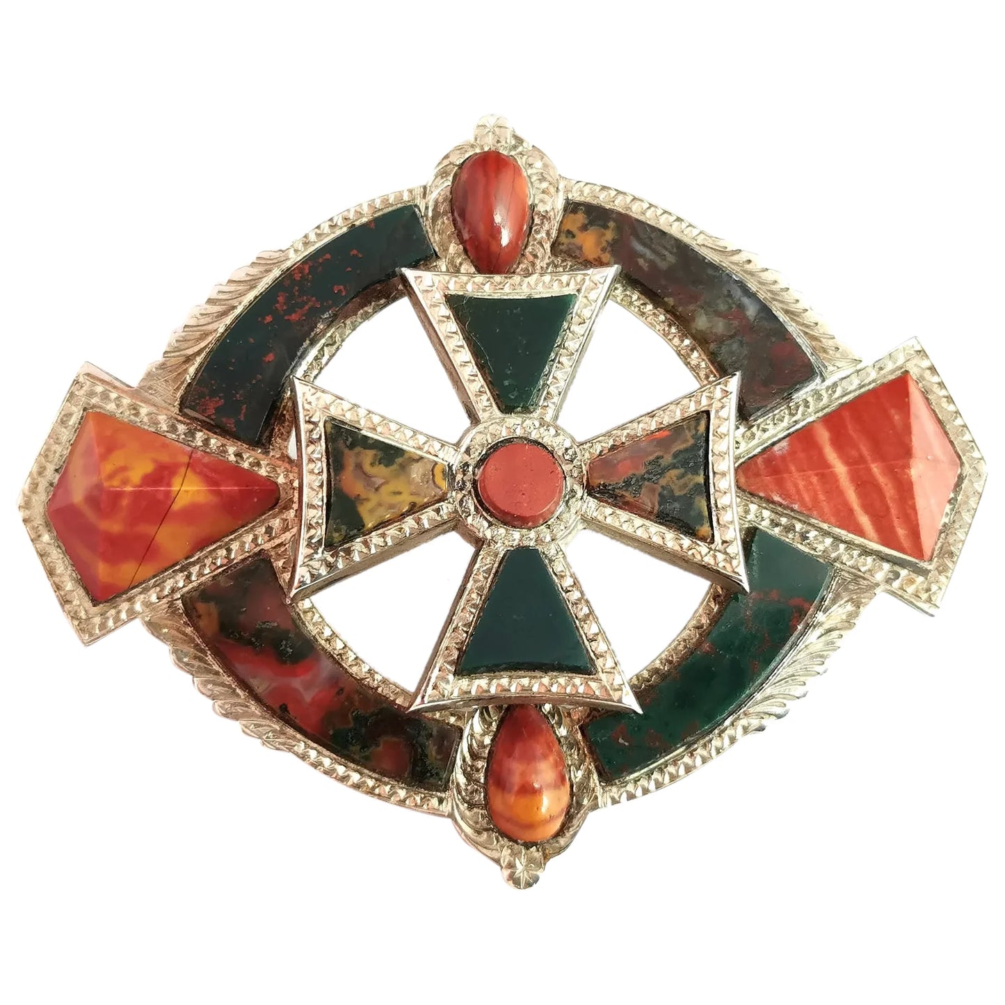 Victorian Scottish agate and Silver brooch, Celtic Cross