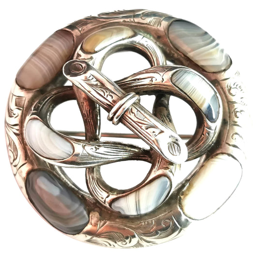 Victorian Scottish agate and Silver celtic knot brooch