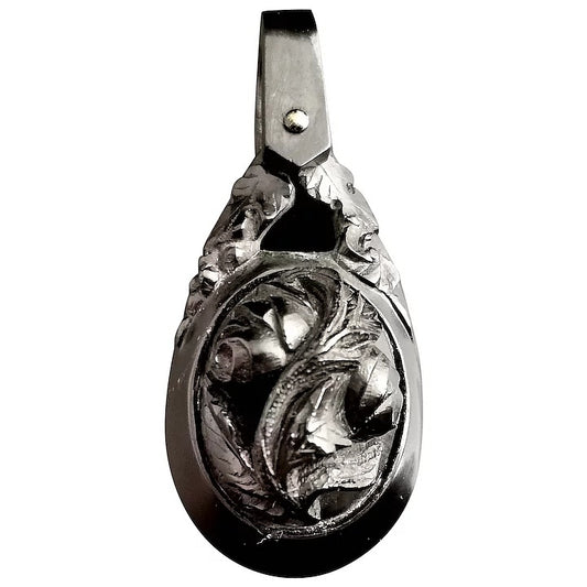 Victorian Whitby floral pendant