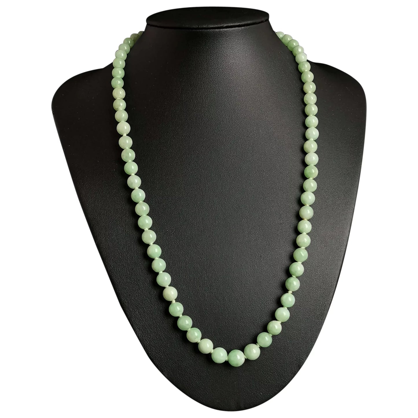 Vintage Art Deco Jade bead necklace, 14k yellow gold
